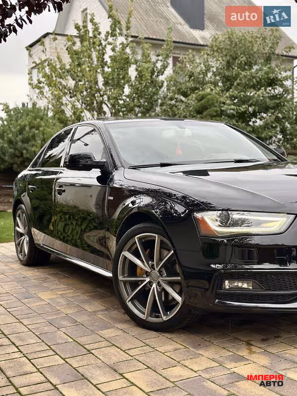 Audi A4 - фото 18