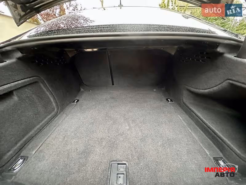 Audi A4 - фото 32