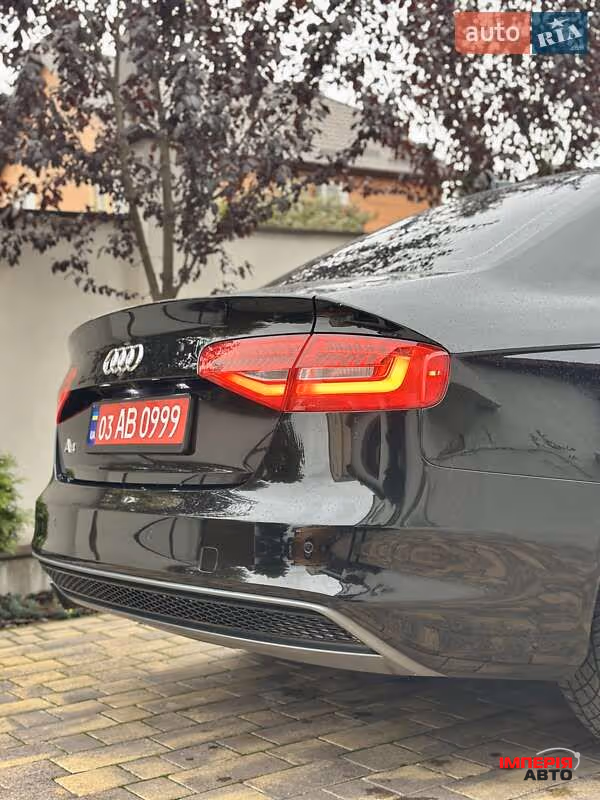 Audi A4 - фото 28