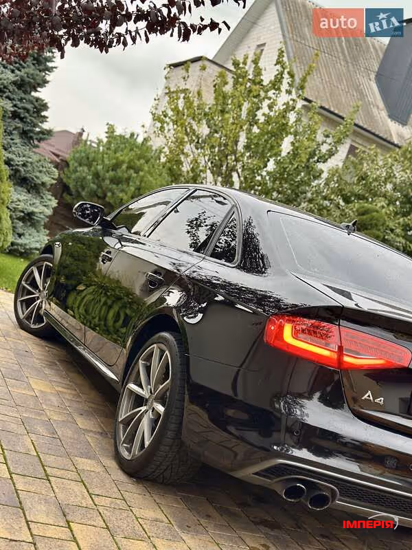 Audi A4 - фото 25