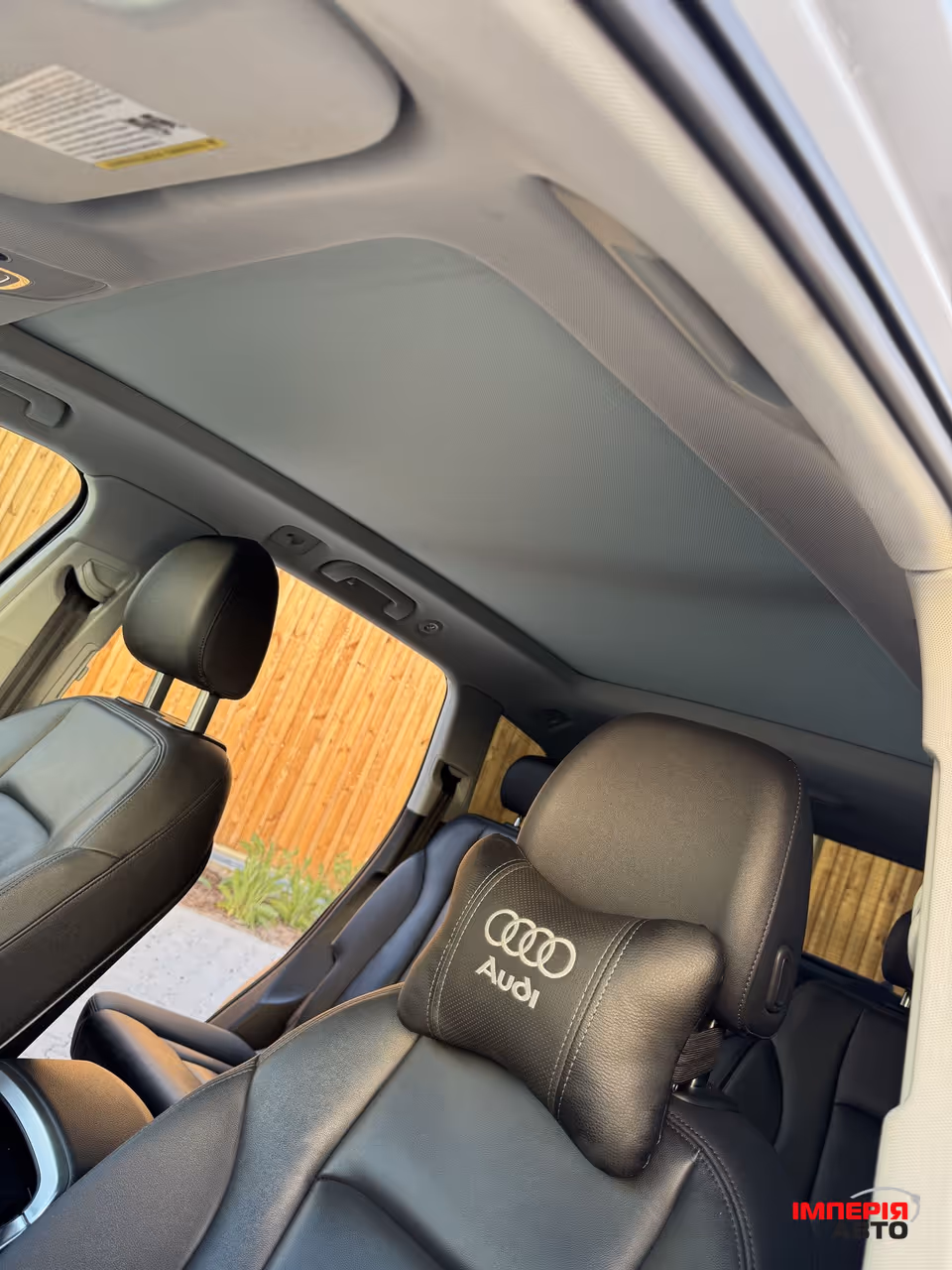 Audi Q7 - фото 25