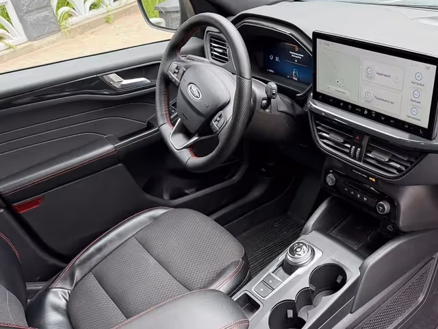 Ford Escape - фото 2