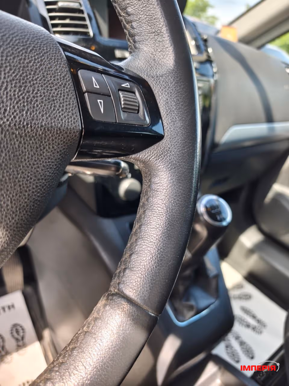 Opel Zafira - фото 28