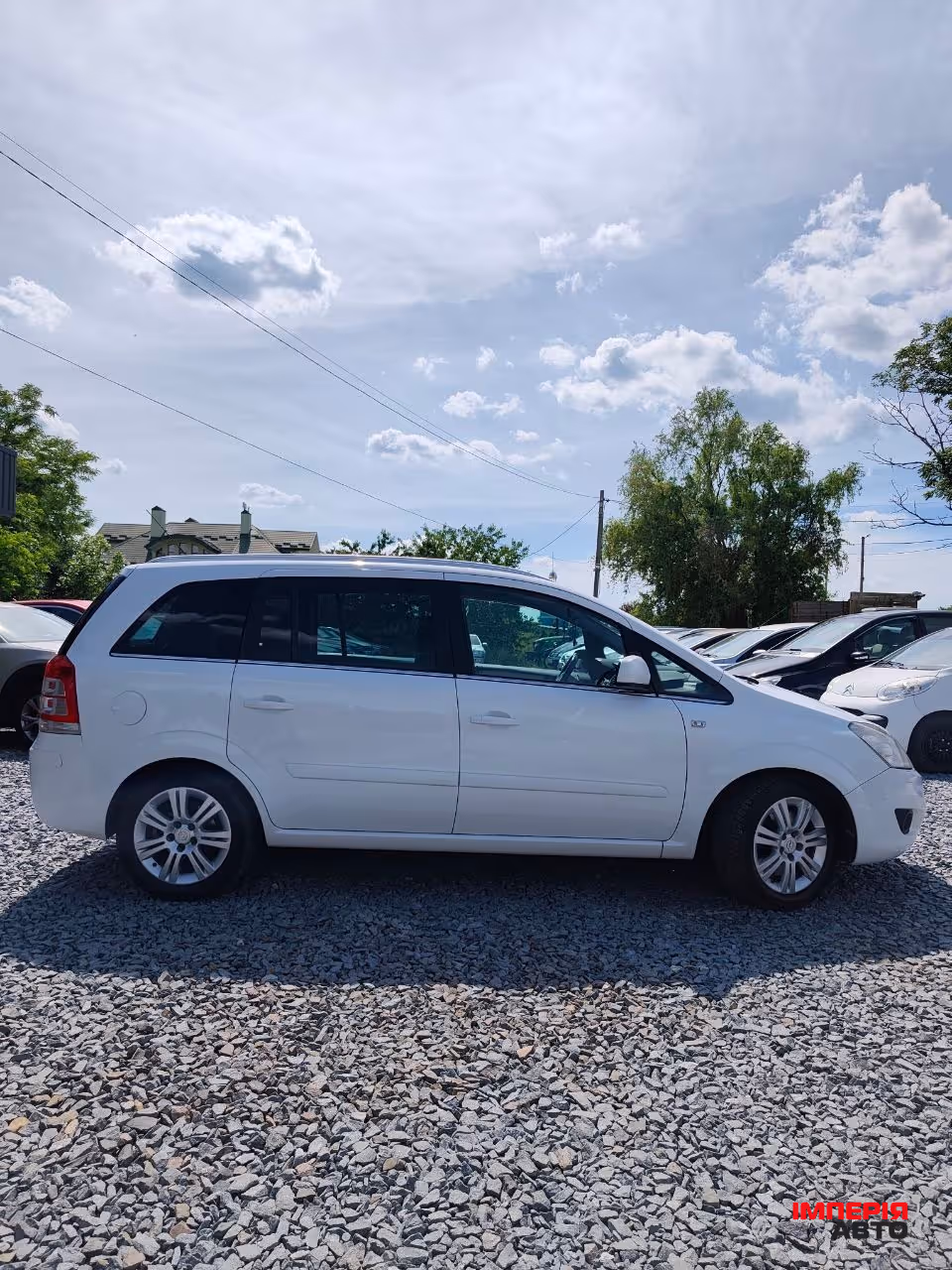 Opel Zafira - фото 6