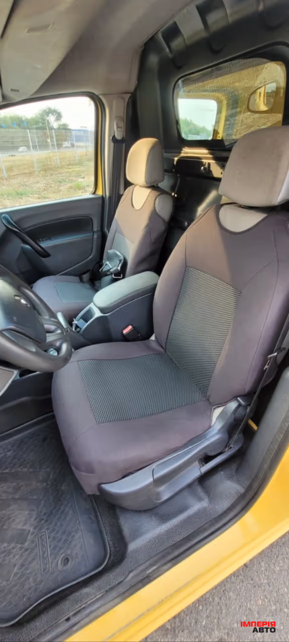 Renault Kangoo - фото 6