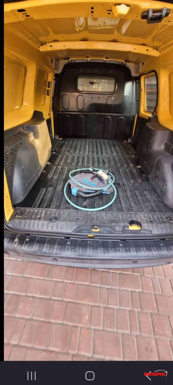 Renault Kangoo - фото 9