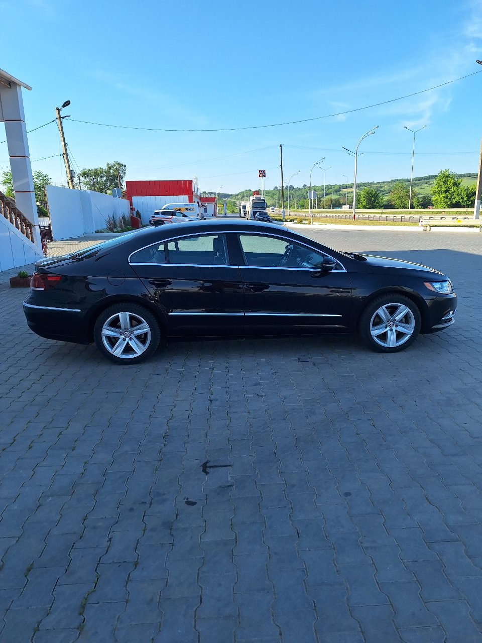Volkswagen Passat CC - фото 9