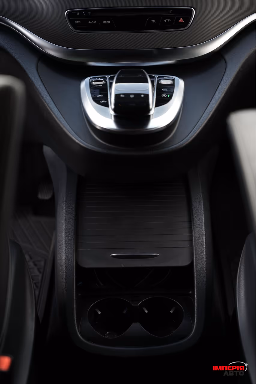 Mercedes-Benz V-Класс - фото 43