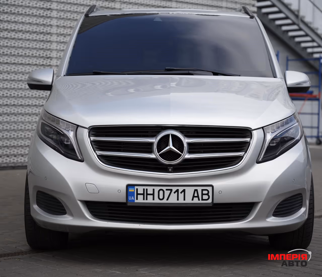Mercedes-Benz V-Класс - фото 1