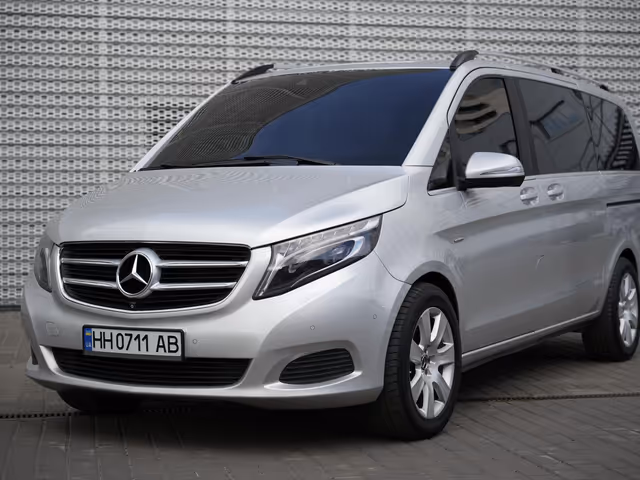 Mercedes-Benz V-Класс - фото 2