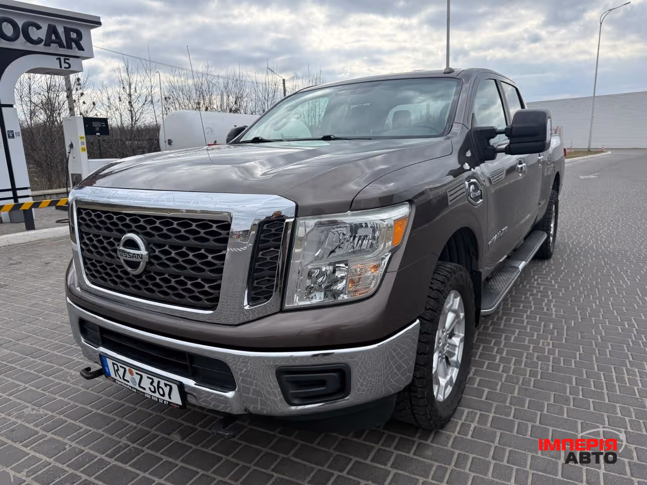 Nissan Titan - фото 10