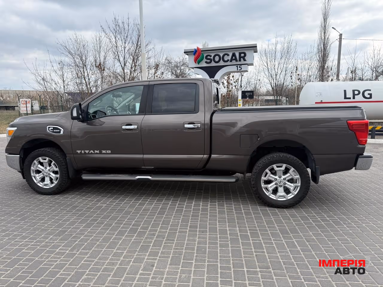 Nissan Titan - фото 8