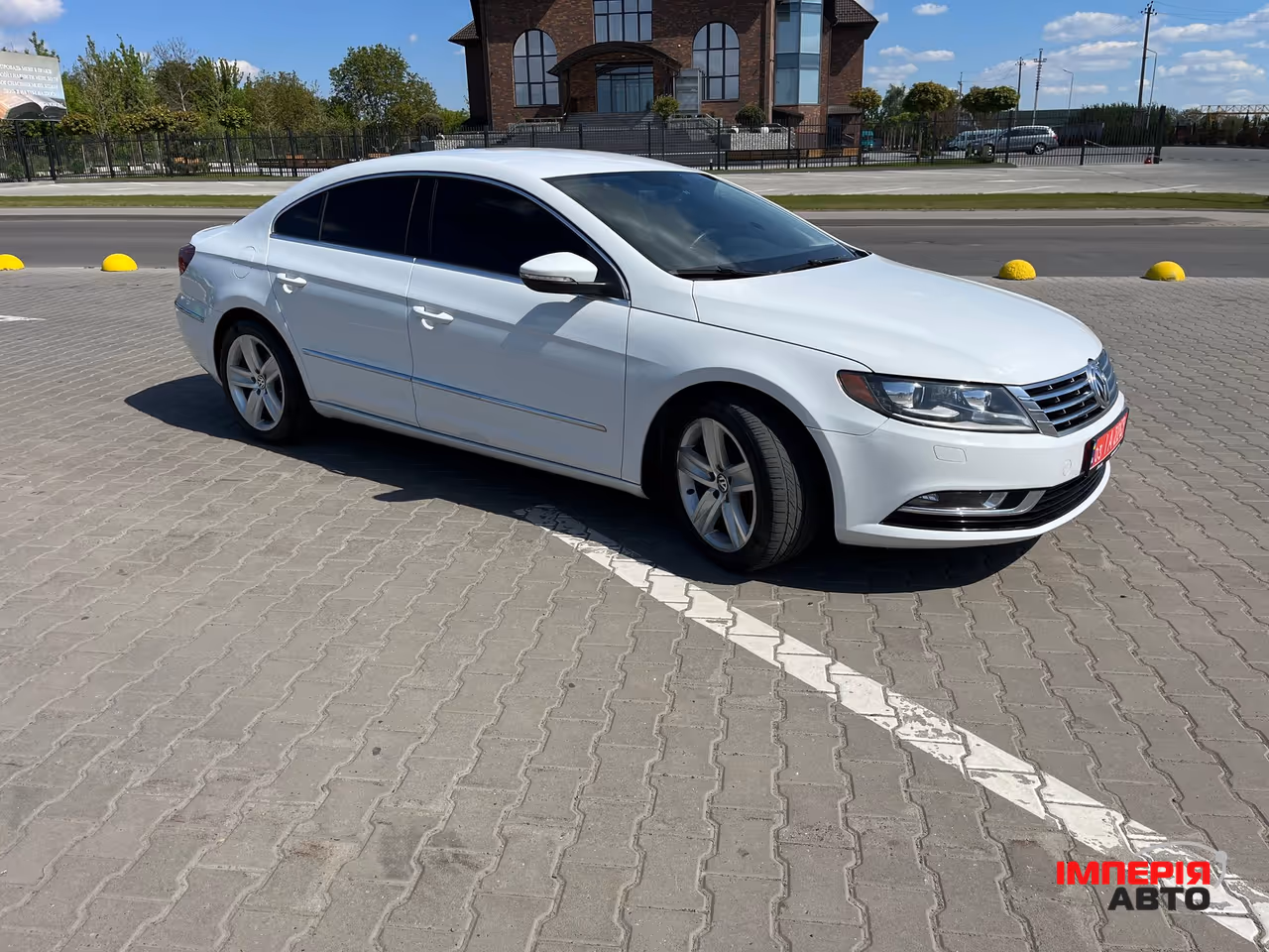Volkswagen Passat CC - фото 12