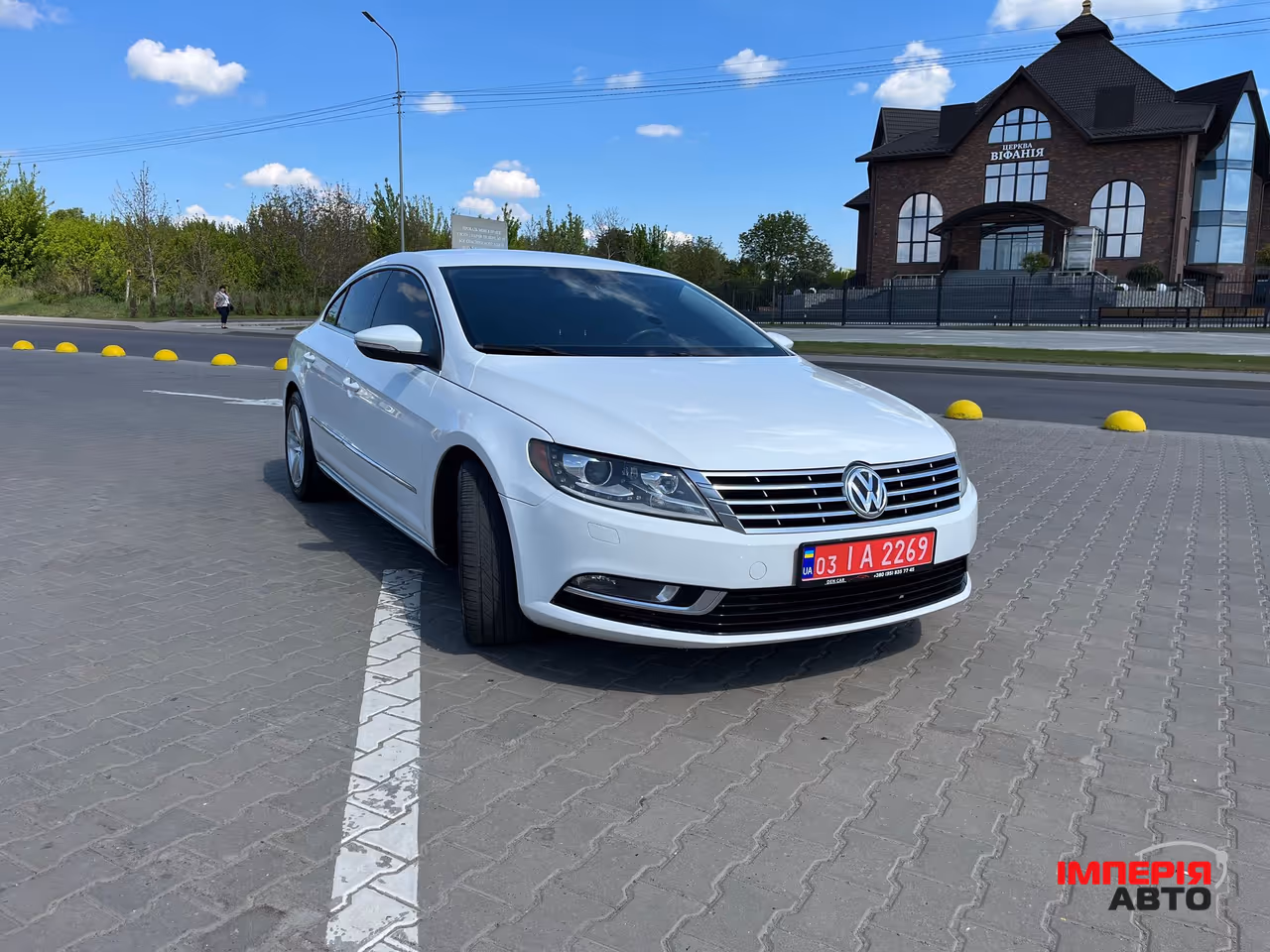 Volkswagen Passat CC - фото 4