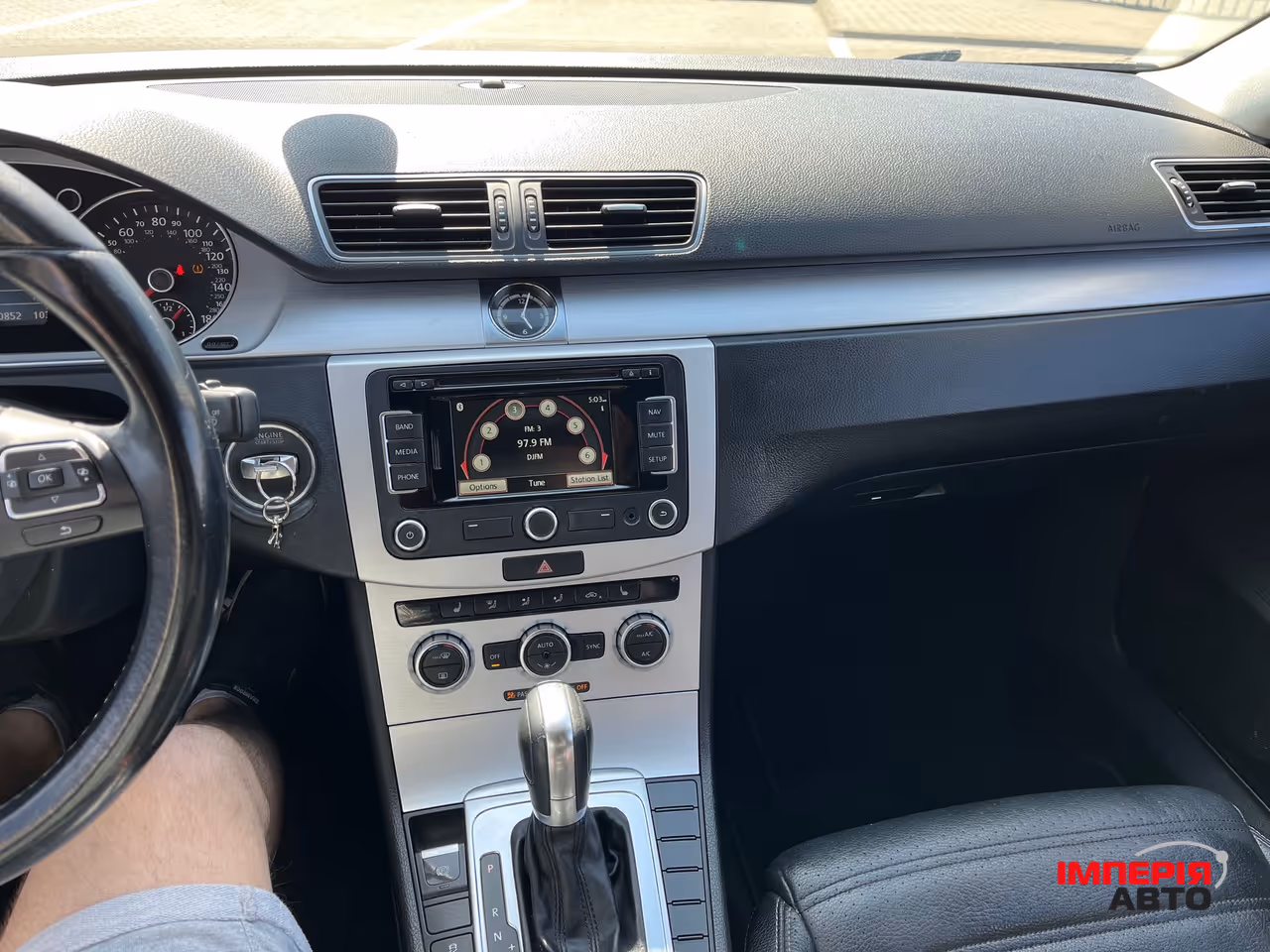 Volkswagen Passat CC - фото 25