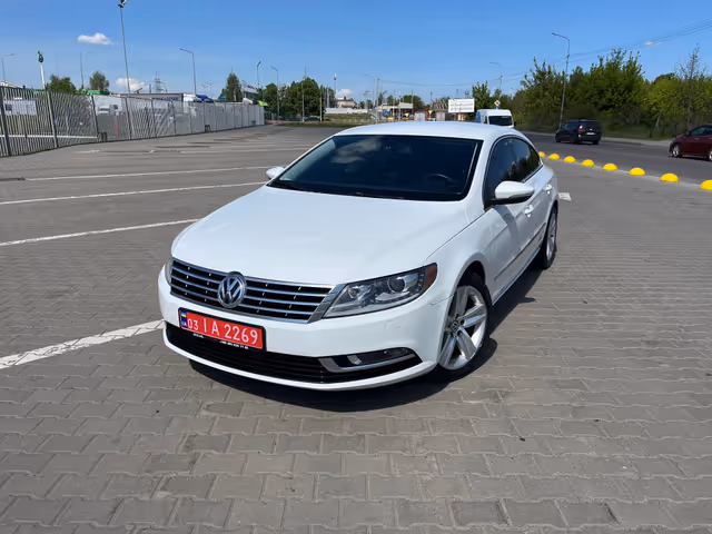 Volkswagen Passat CC - фото 1