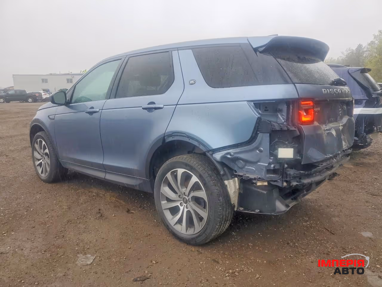 Land Rover Discovery Sport - фото 3