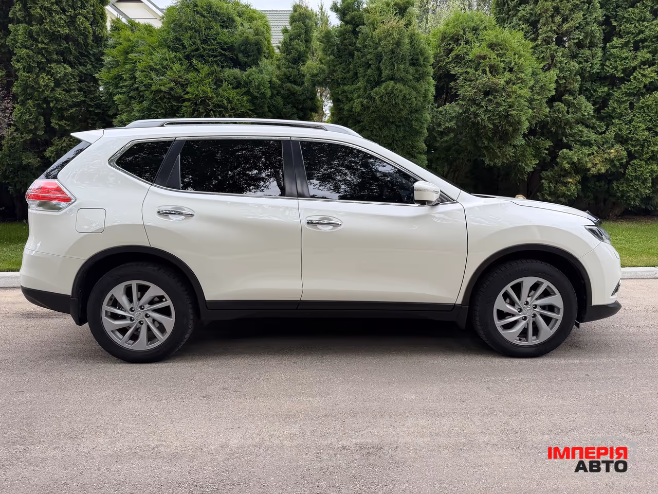 Nissan X-Trail - фото 2