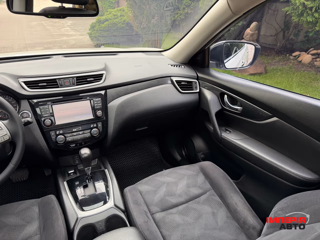 Nissan X-Trail - фото 12