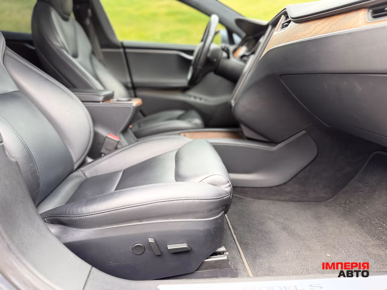 Tesla Model S - фото 23