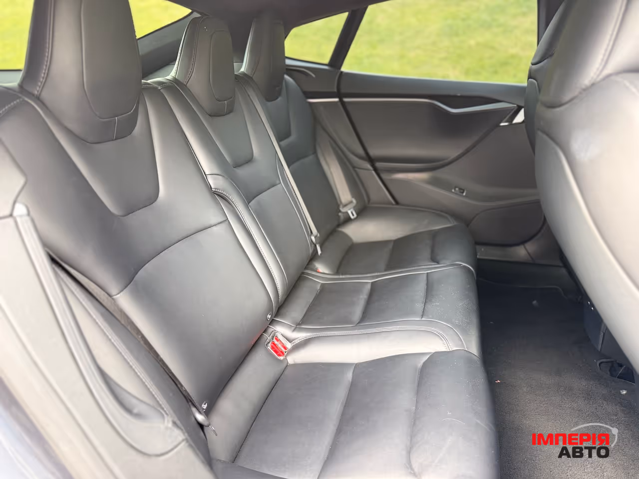 Tesla Model S - фото 28