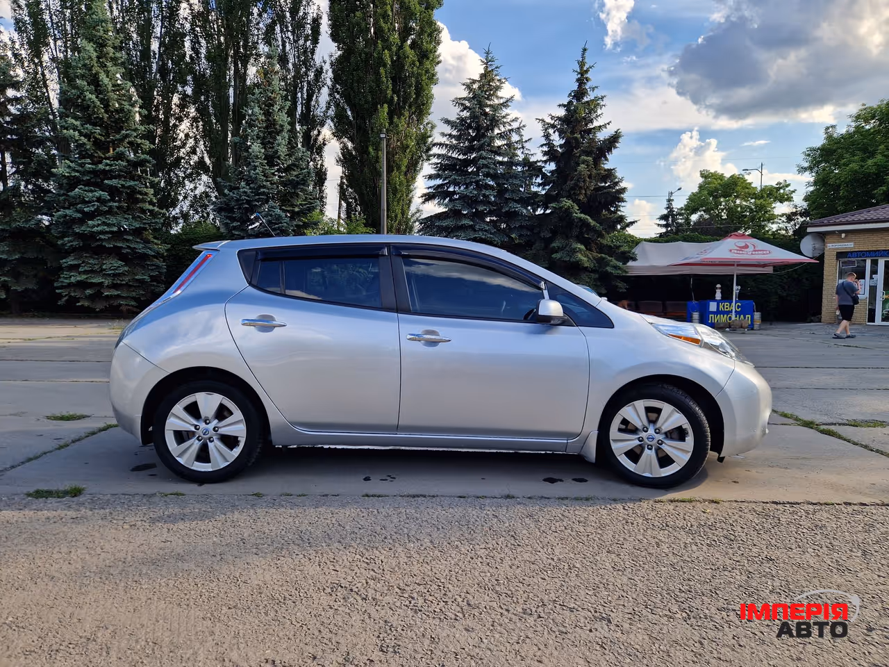 Nissan Leaf - фото 3