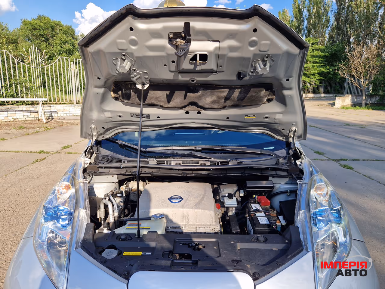 Nissan Leaf - фото 33