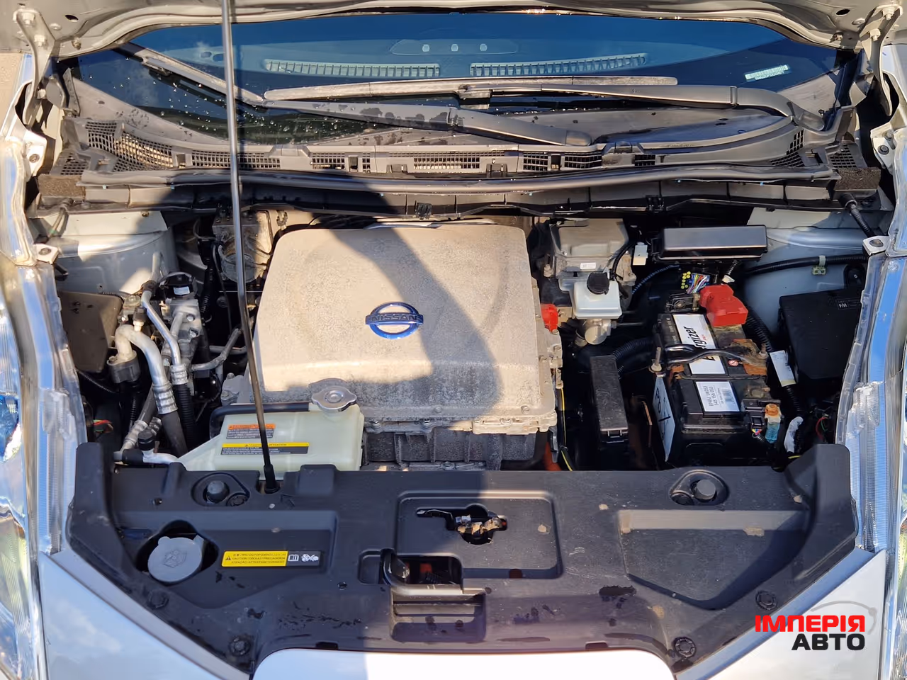 Nissan Leaf - фото 32