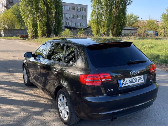 Audi A3 - фото 2