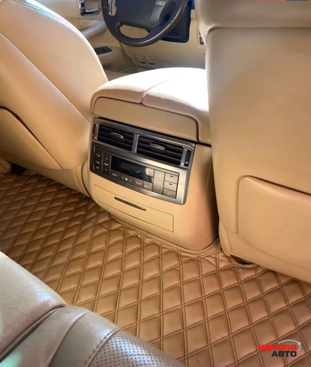Lexus LX - фото 7