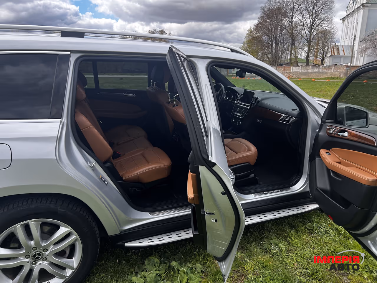 Mercedes-Benz GLS - фото 19