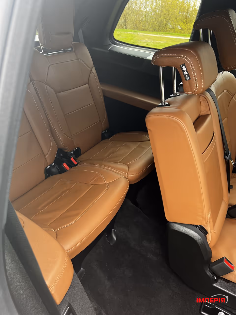 Mercedes-Benz GLS - фото 22