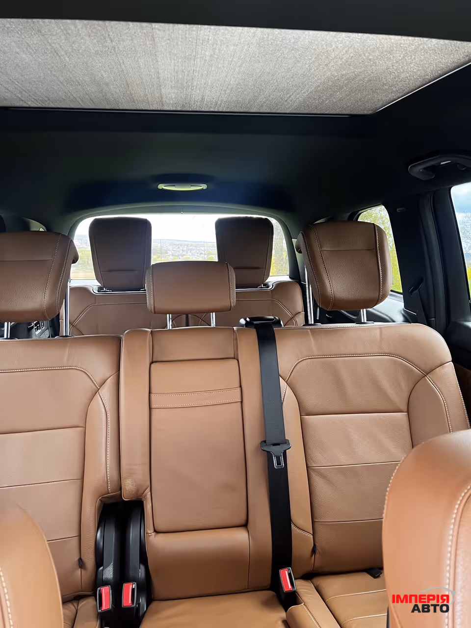 Mercedes-Benz GLS - фото 18