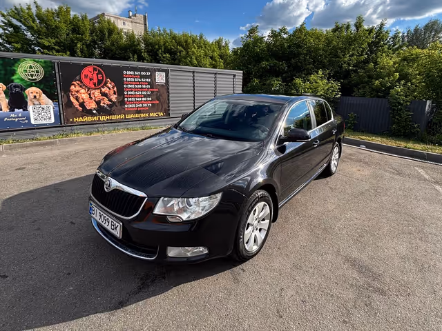 Skoda Superb - фото 2