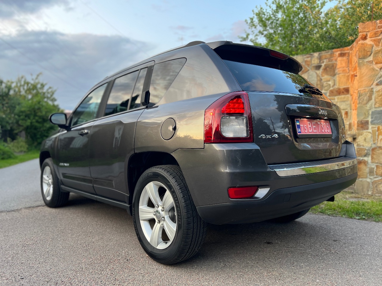 Jeep Compass - фото 15