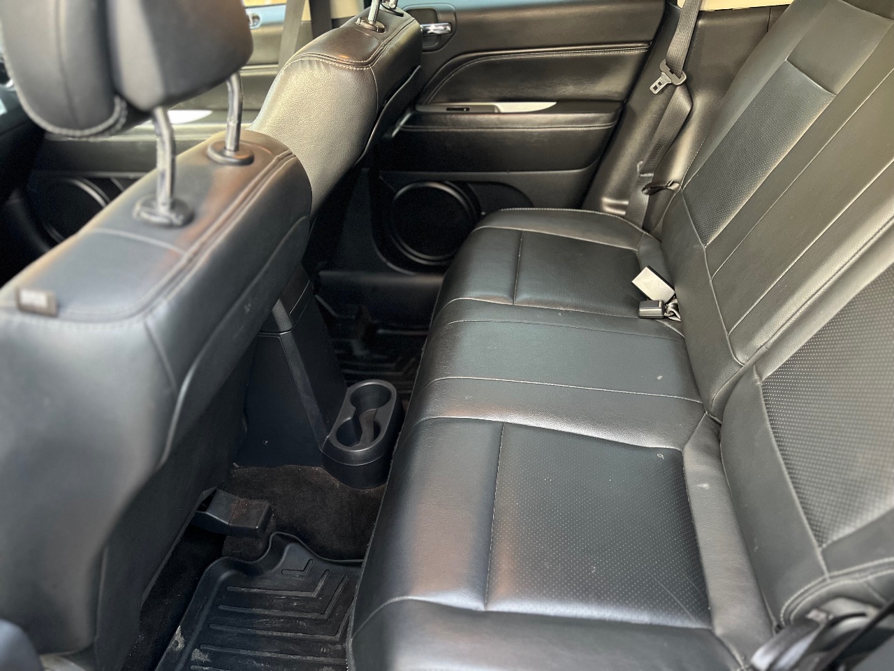 Jeep Compass - фото 26