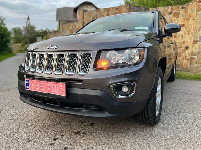 Jeep Compass - фото 3