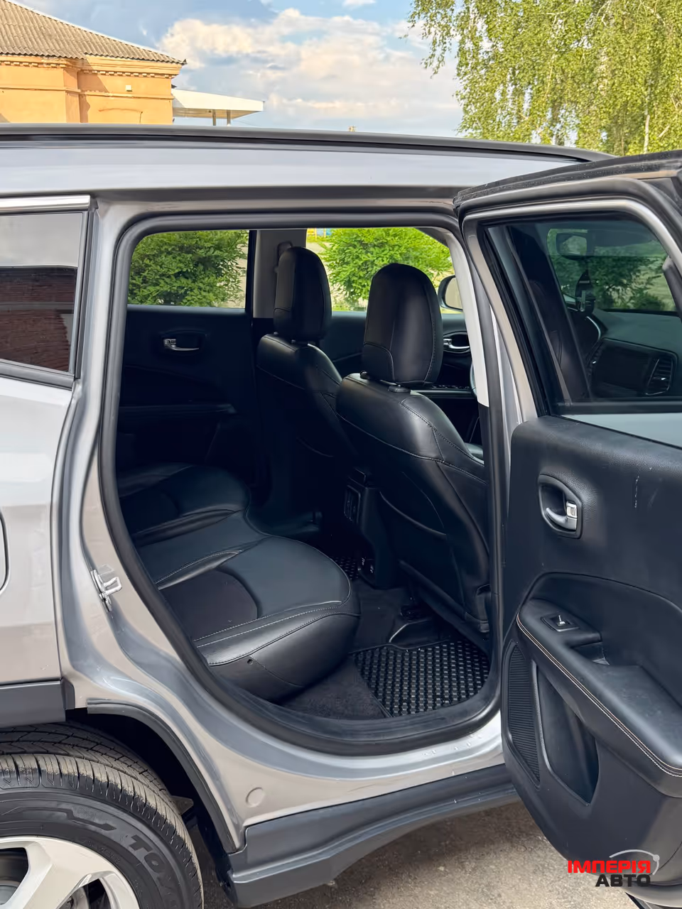 Jeep Compass - фото 10