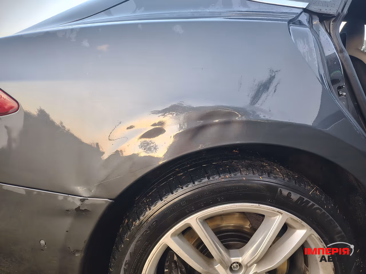 Tesla Model S - фото 7