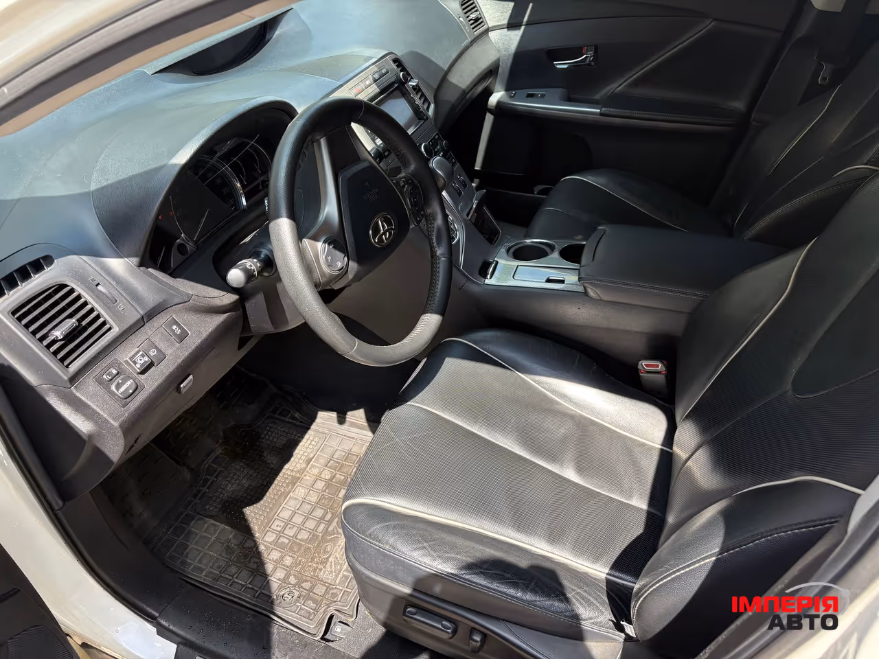 Toyota Venza - фото 11