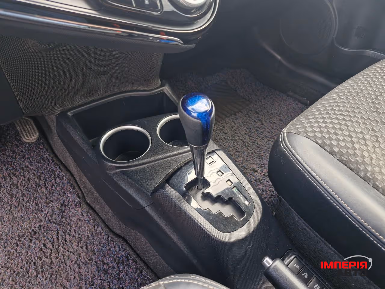 Toyota Aqua - фото 20