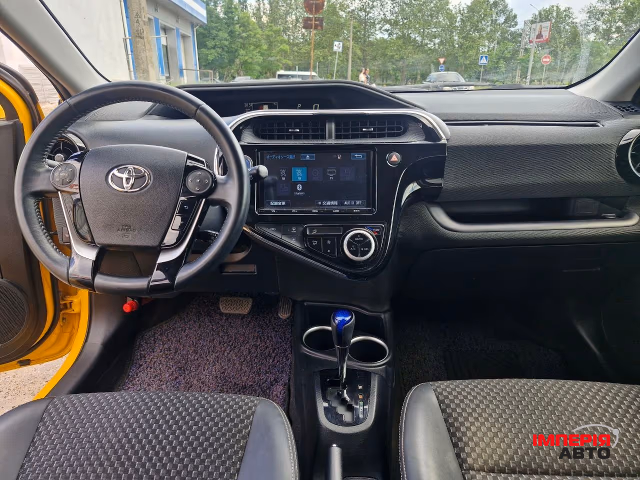Toyota Aqua - фото 21