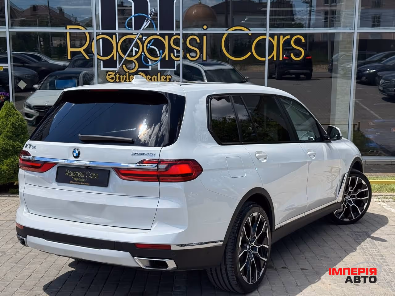 BMW X7 - фото 2