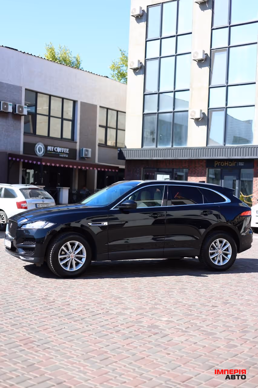 Jaguar F-Pace - фото 1