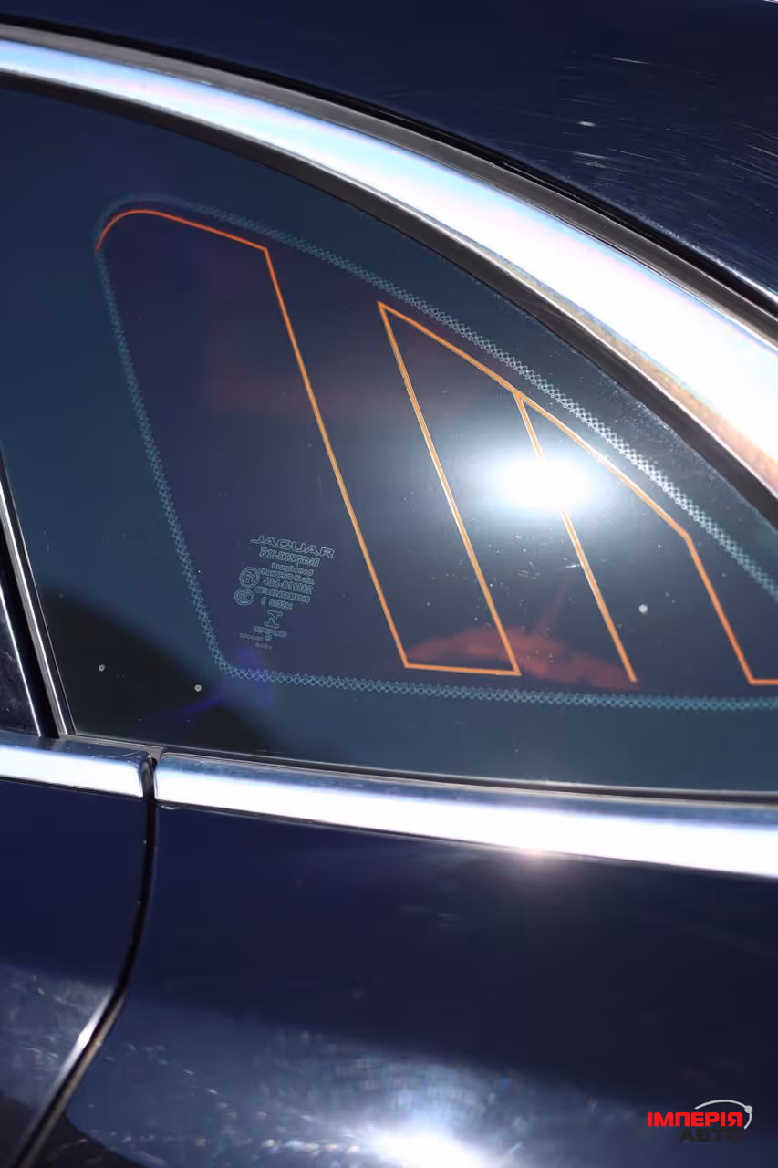Jaguar F-Pace - фото 36