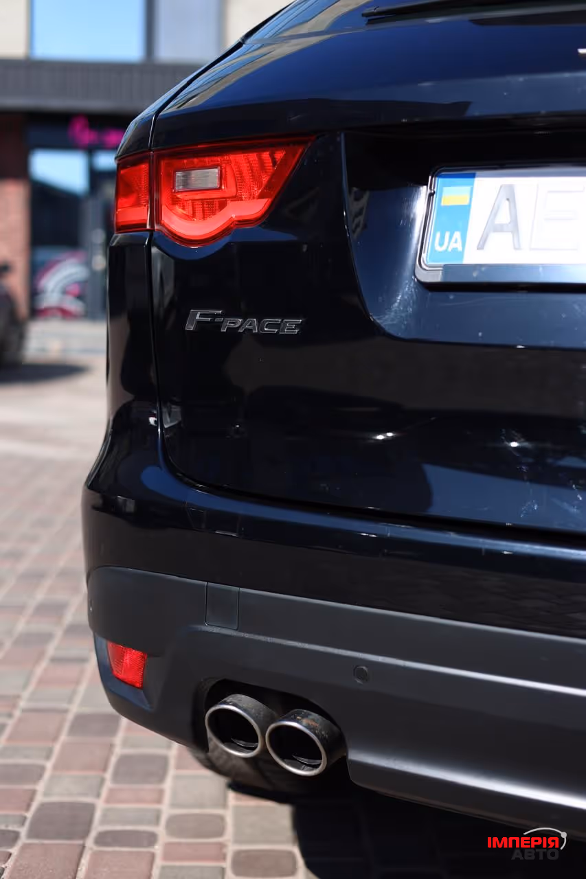 Jaguar F-Pace - фото 39