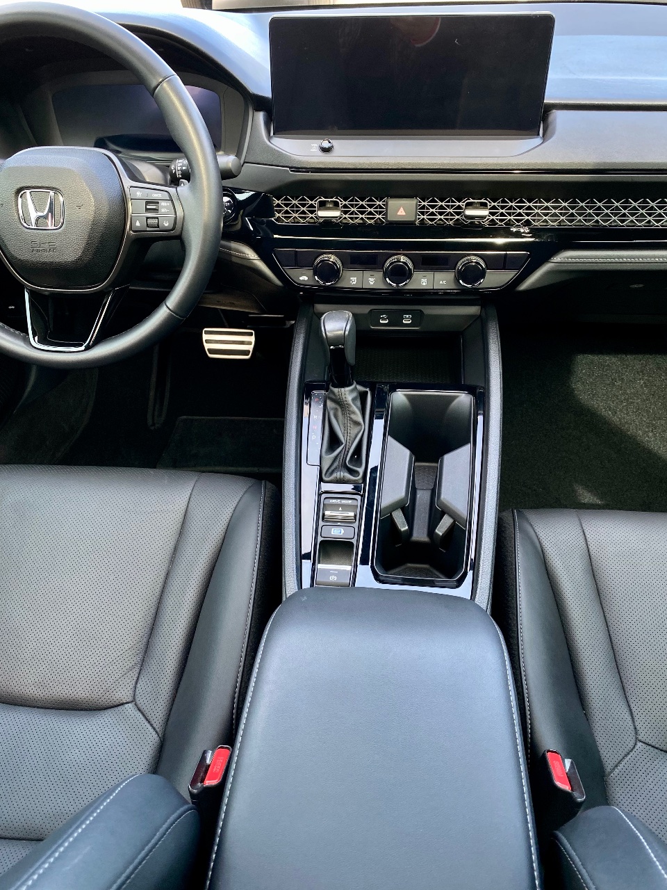 Honda Accord - фото 11