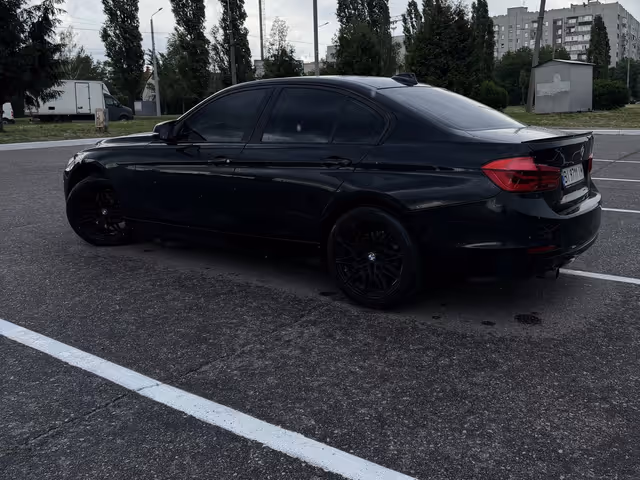 BMW 3 серії - фото 3