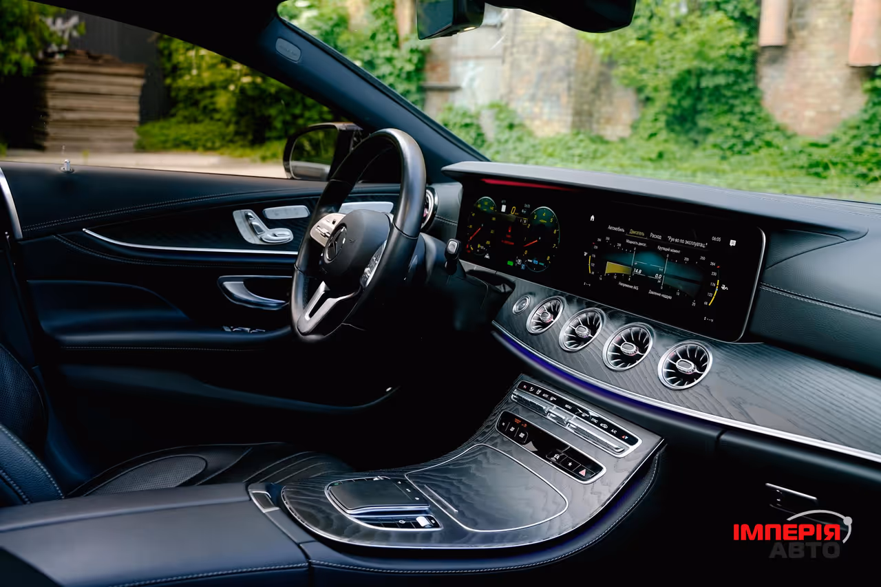 Mercedes-Benz CLS - фото 4