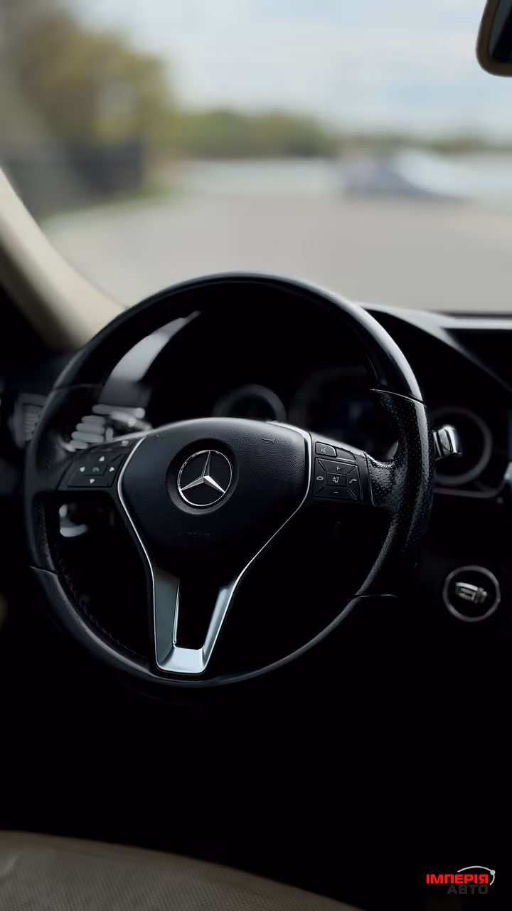 Mercedes-Benz E-Класс - фото 22